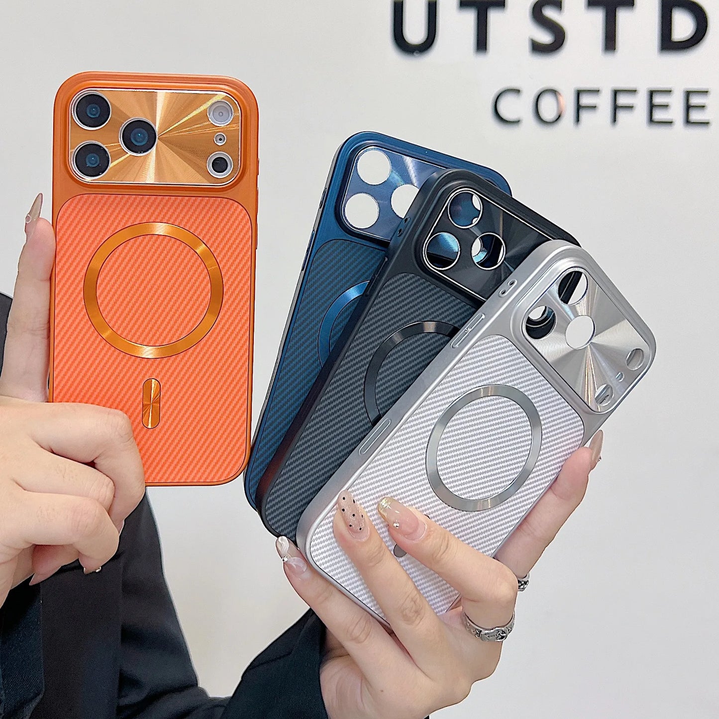 Luxury Carbon Fiber Magnetic Charging Case - sky-case