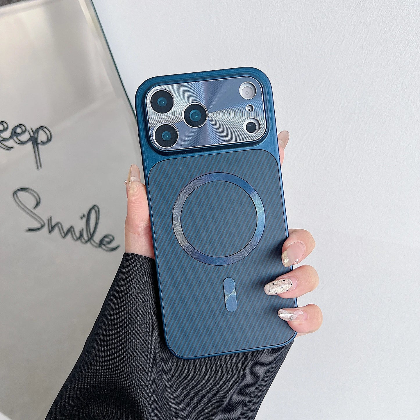 Luxury Carbon Fiber Magnetic Charging Case - sky-case